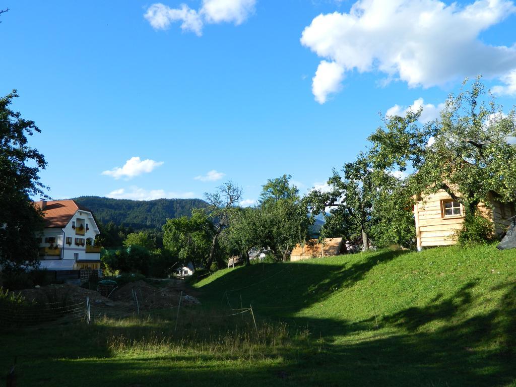 Villa Glamping Organic Farm Slibar à Tržič Extérieur photo