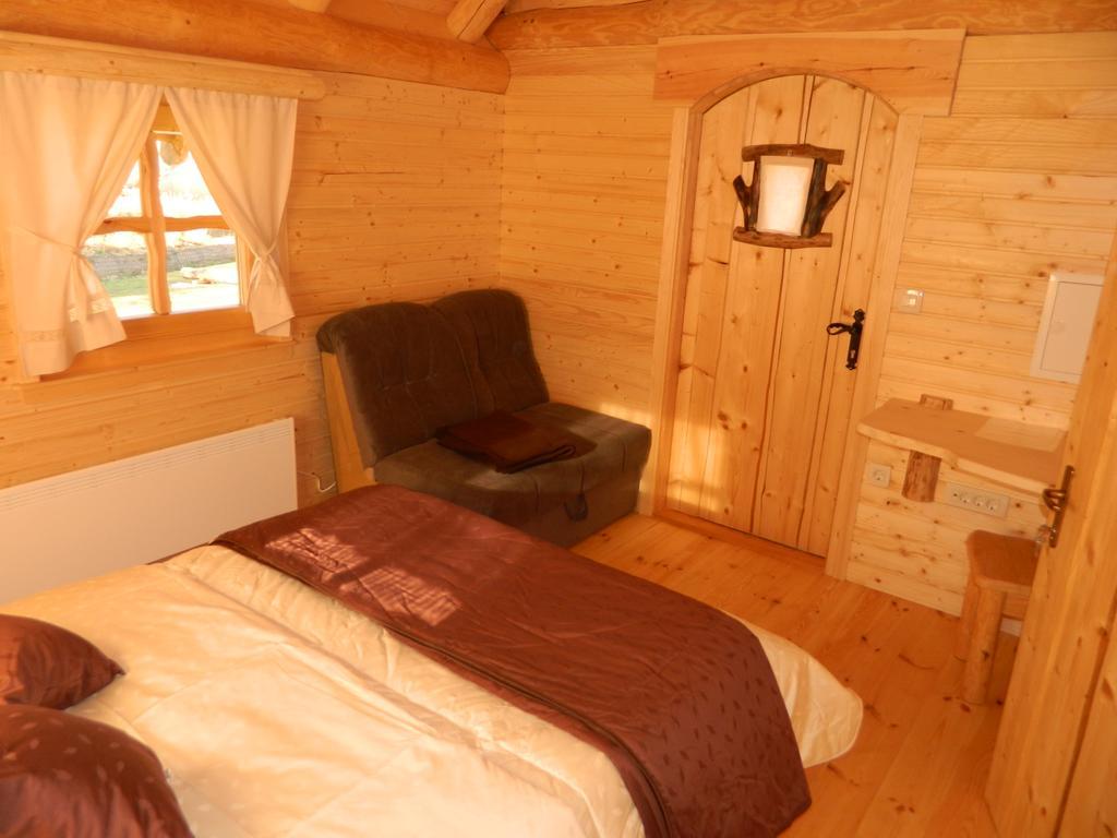 Villa Glamping Organic Farm Slibar à Tržič Extérieur photo