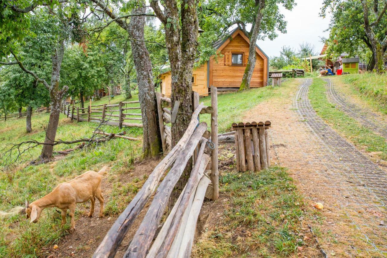 Villa Glamping Organic Farm Slibar à Tržič Extérieur photo