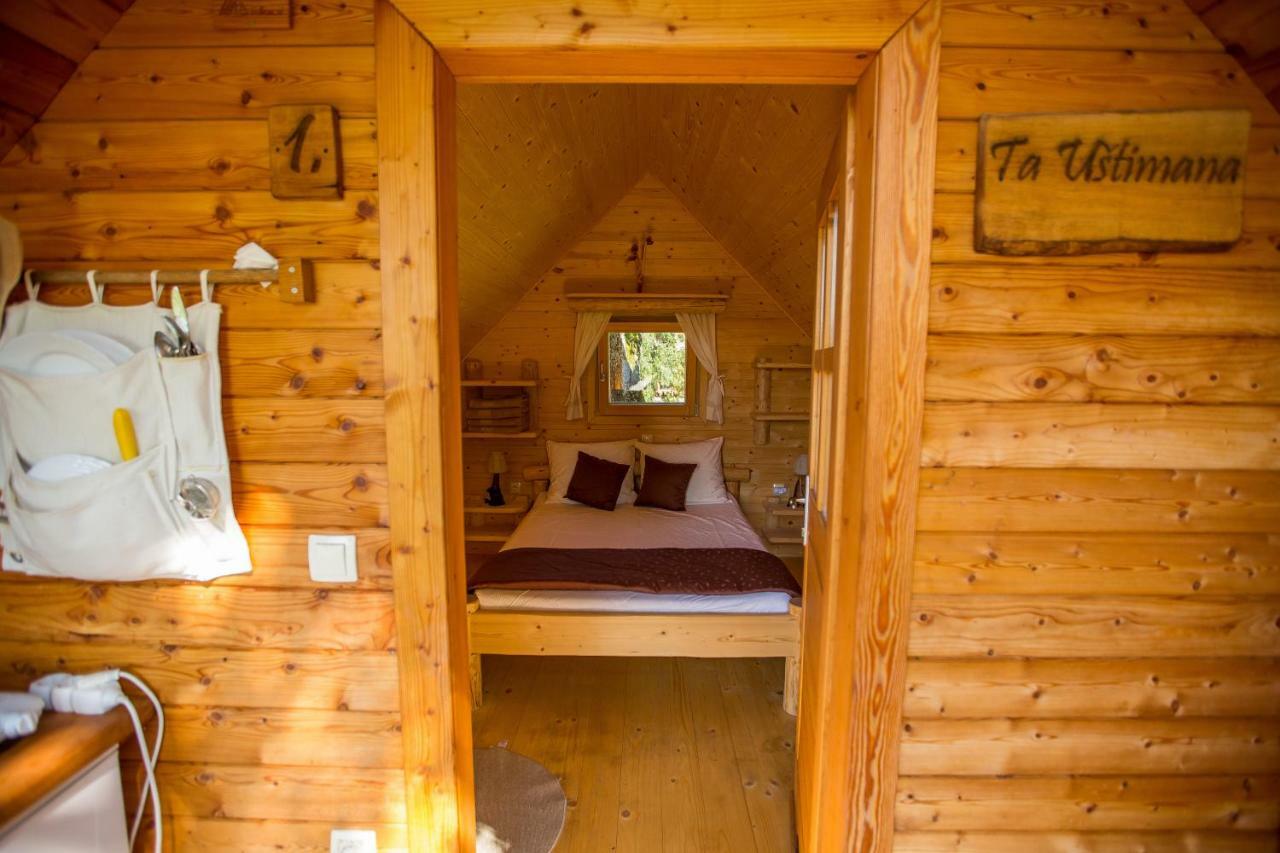 Villa Glamping Organic Farm Slibar à Tržič Extérieur photo