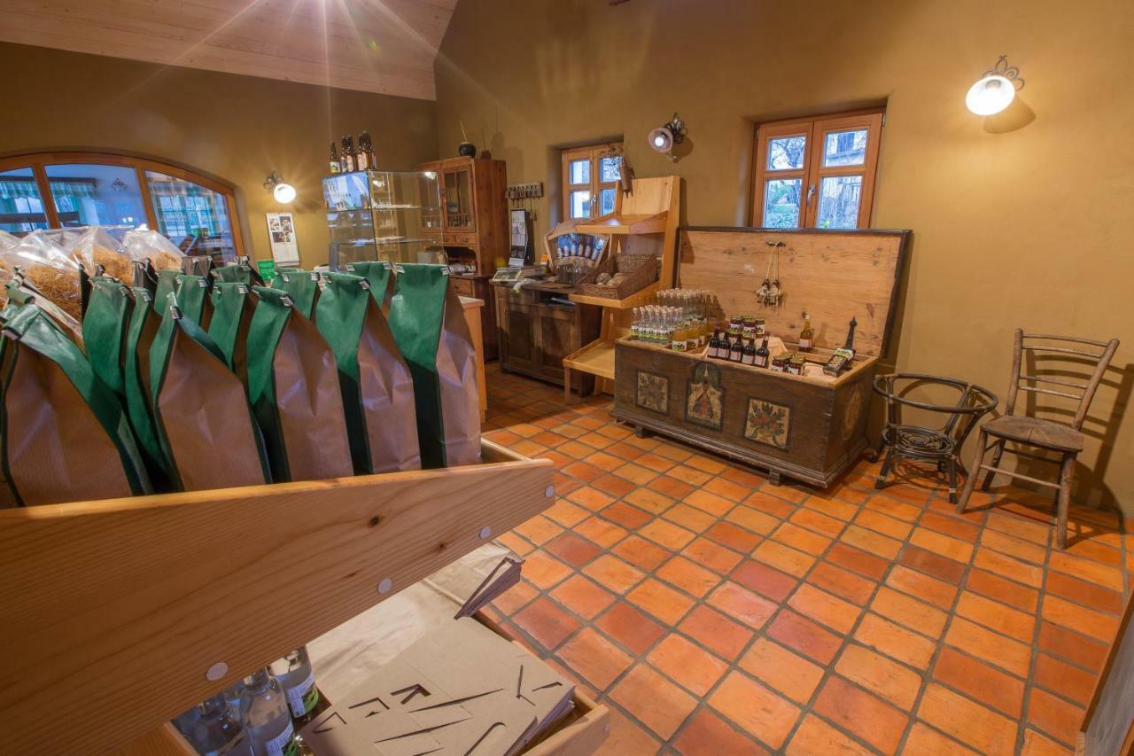 Villa Glamping Organic Farm Slibar à Tržič Extérieur photo